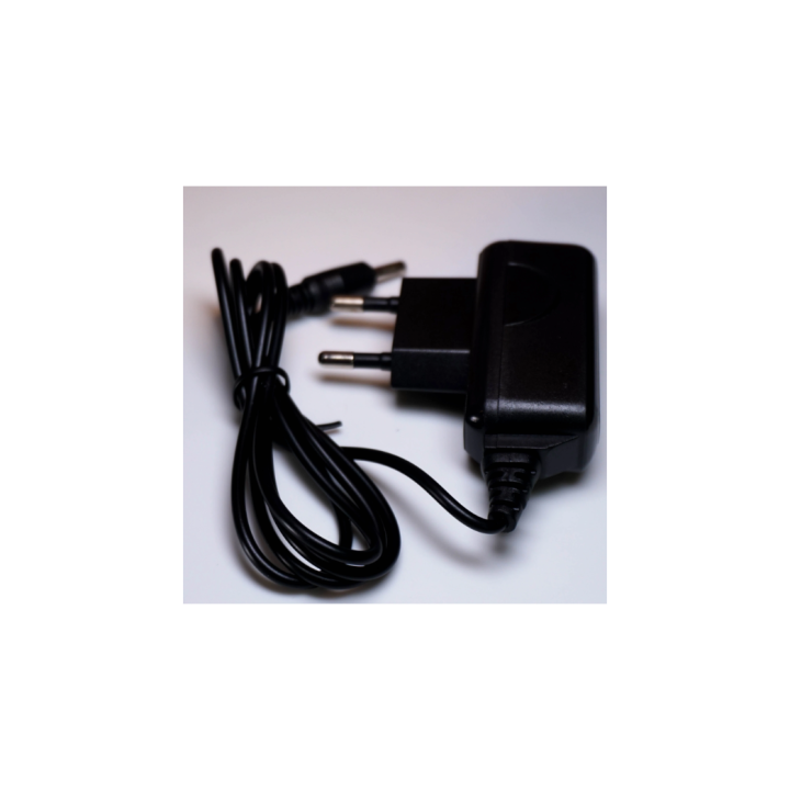 Sạc bộ Quaker Cgp-V8 (Chân Nokia) (AH-31103)